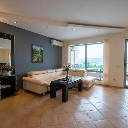 Byala Panorama 3* ביאלה