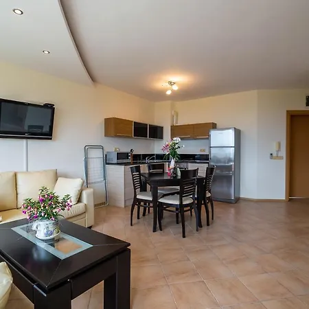 Byala Panorama אתר נופש