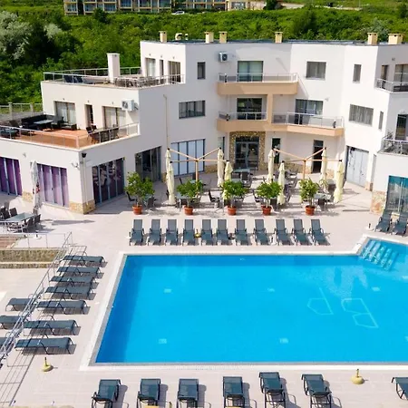 Byala Panorama 3* ביאלה