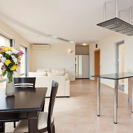 אתר נופש Byala Panorama ביאלה