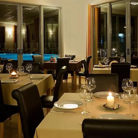 אתר נופש Byala Panorama 3*